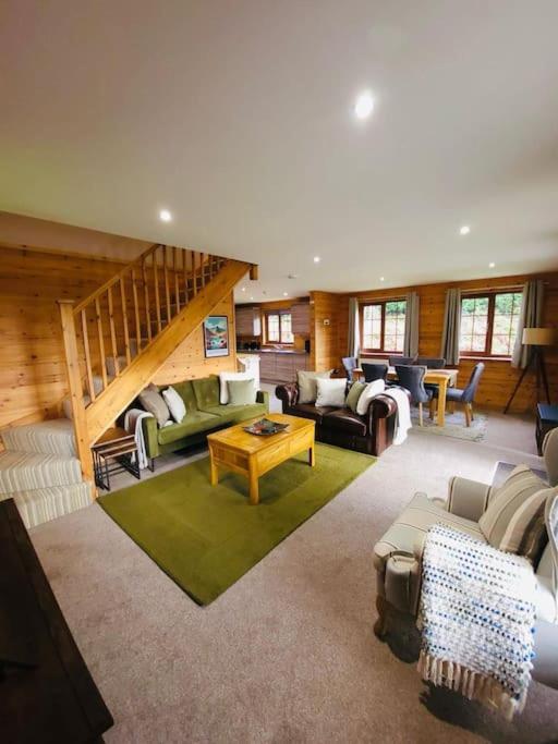 Artro Lodge Luxury 3 Bedroom, 3 Bathroom & Hot Tub Llanbedr  Exteriör bild